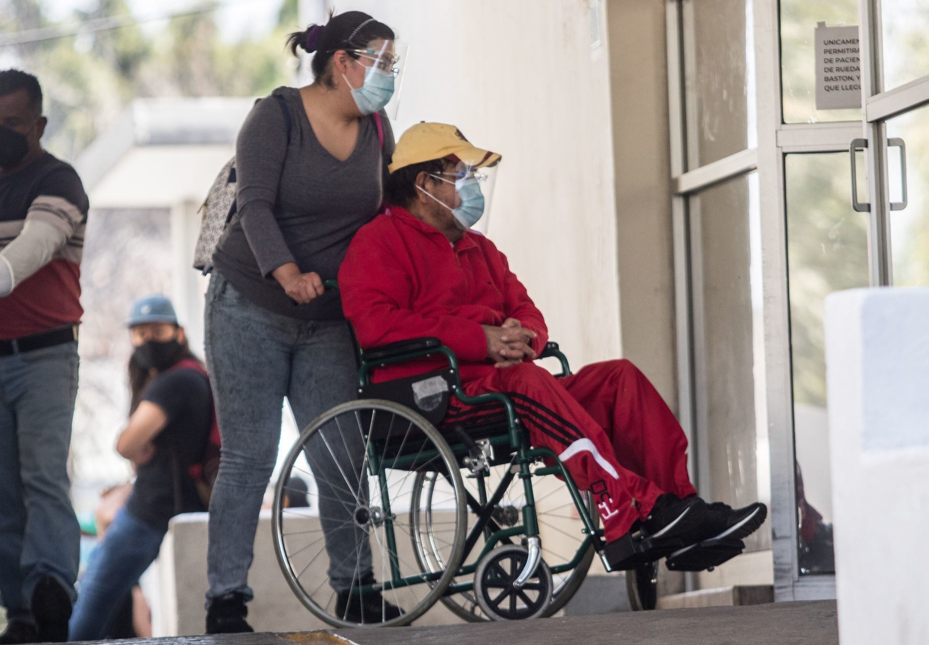 El Instituto Mexicano del Seguro Social (IMSS) hizo un llamado a sus 75 millones de derechohabientes a regresar a consulta general y de especialidad.