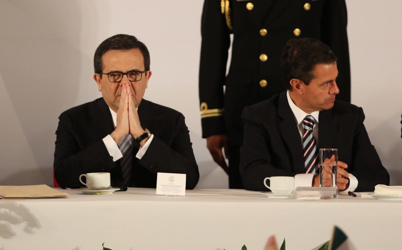 Idelfonso Guajardo y Enrique Peña Nieto