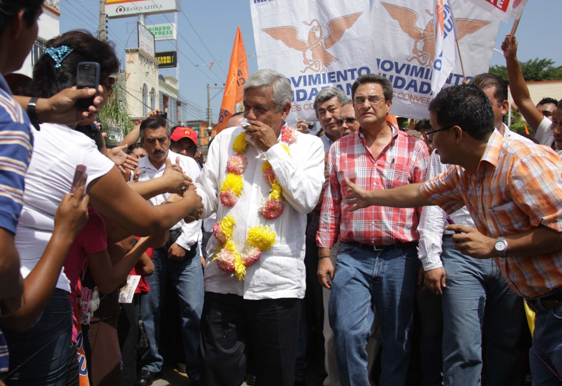 Pío y AMLO