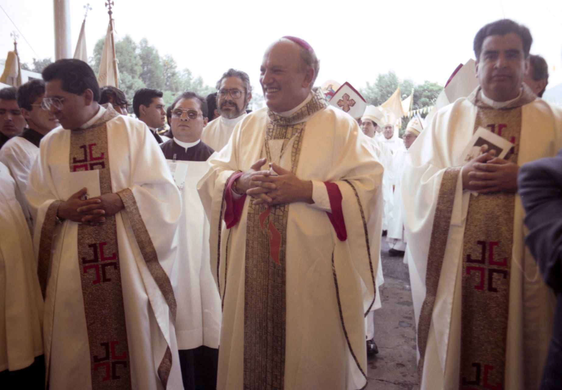 Las cenizas del obispo emérito de Ecatepec, Onésimo Cepeda Silva, estarán en las criptas de la Catedral de la que estuvo al frente.