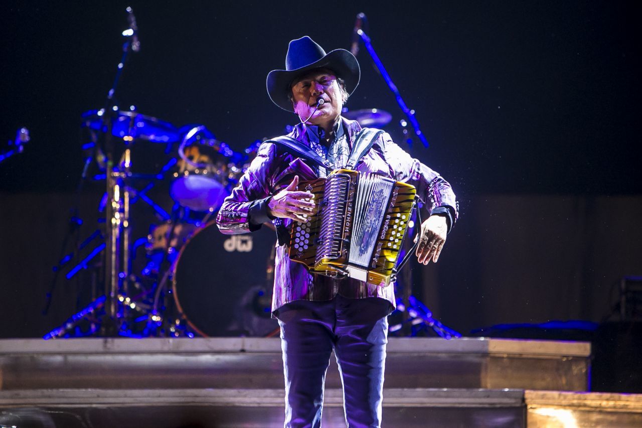 El presidente, Andrés Manuel López Obrador, anunció que los Tigres del Norte darán un concierto en el Zócalo el 15 de septiembre.