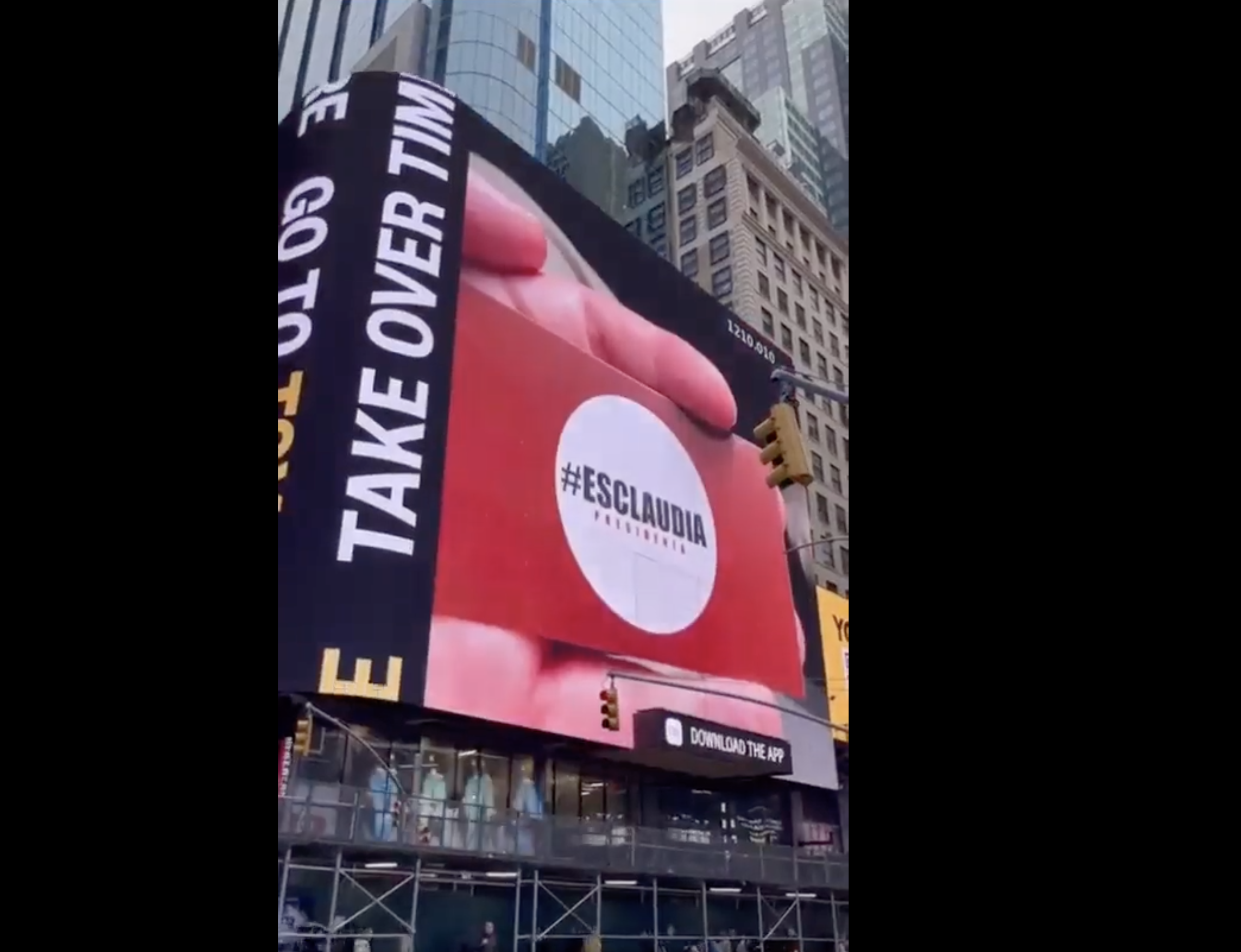 Claudia Sheinbaum va con todo por la presidencia, tanto que se anunció ¡en el Times Square en Estados Unidos!