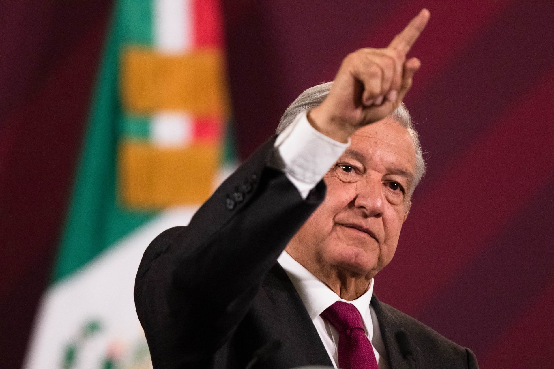 El presidente Andrés Manuel López Obrador señaló que México se pronuncia en favor de la paz, luego de que la Embajada de Israel en el país lamentara que no se tenga una postura más enérgica sobre el conflicto bélico que sostienen Israel y Hamas.