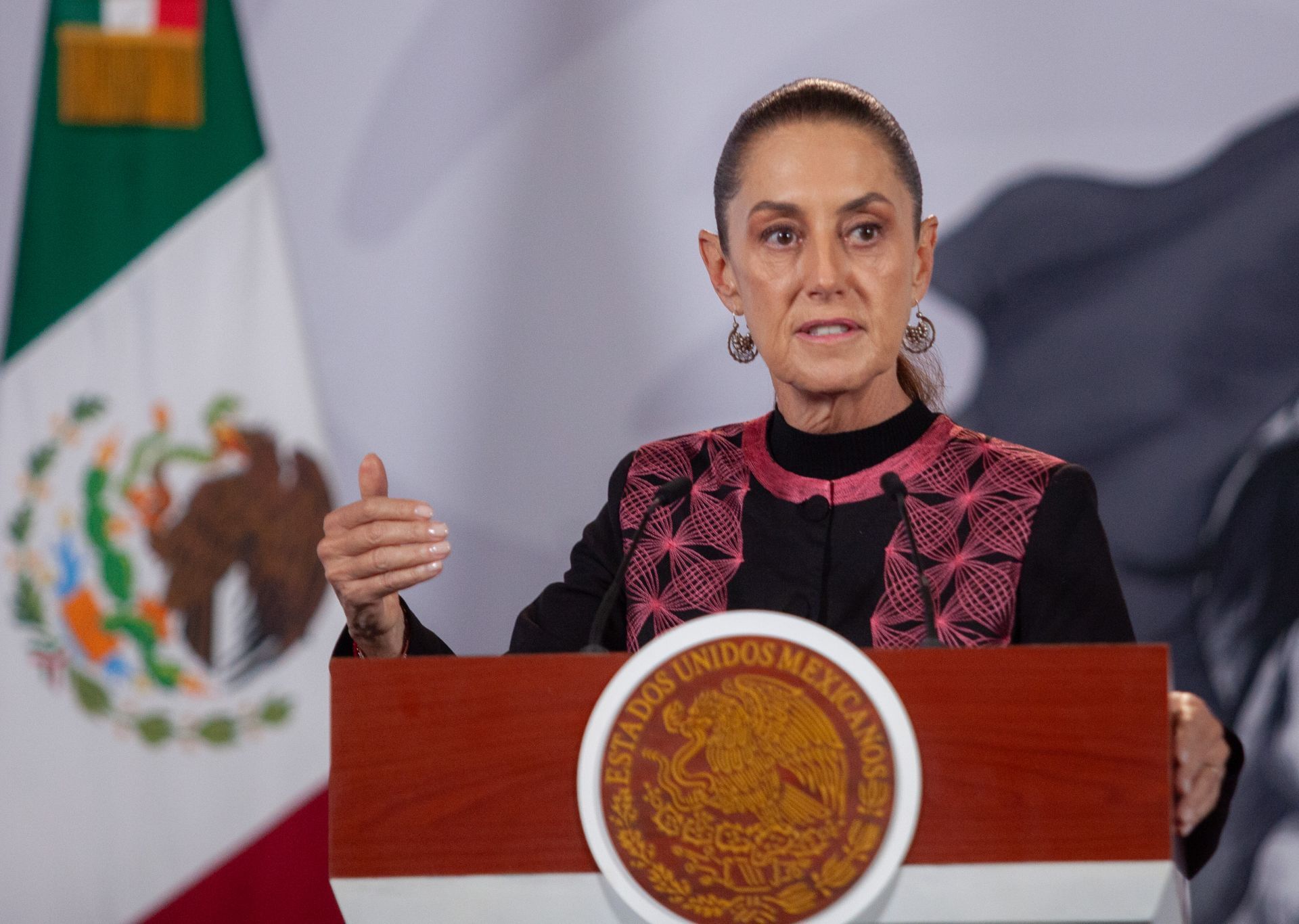 La presidenta Claudia Sheinbaum acusó a la Administración de Control de Drogas de Estados Unidos (DEA por sus siglas en inglés) busca generar divisiones dentro de su Gabinete de Seguridad.